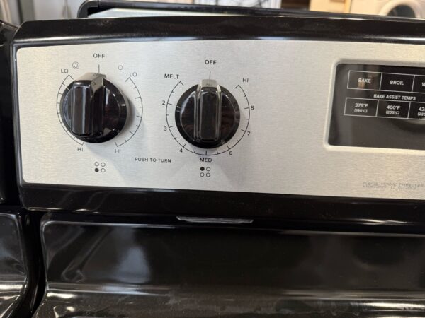 Amana brand new stove, - Image 3