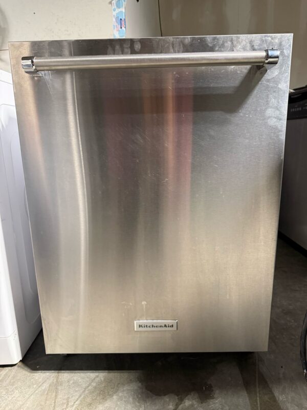 Kitchen aid dishwasher